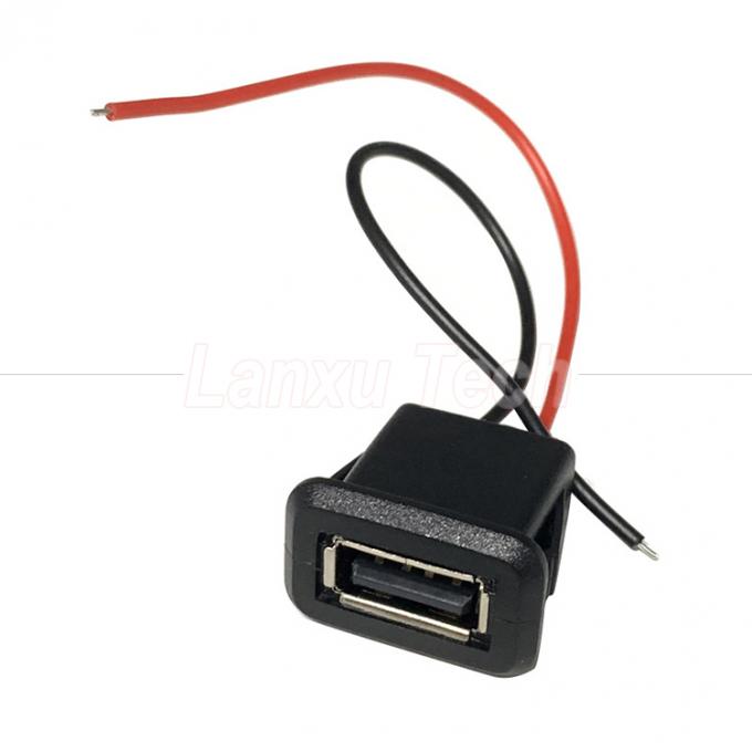 Cable de fio de 2 pines com conector USB tipo A resistente à água para brinquedo de lâmpada LED 6